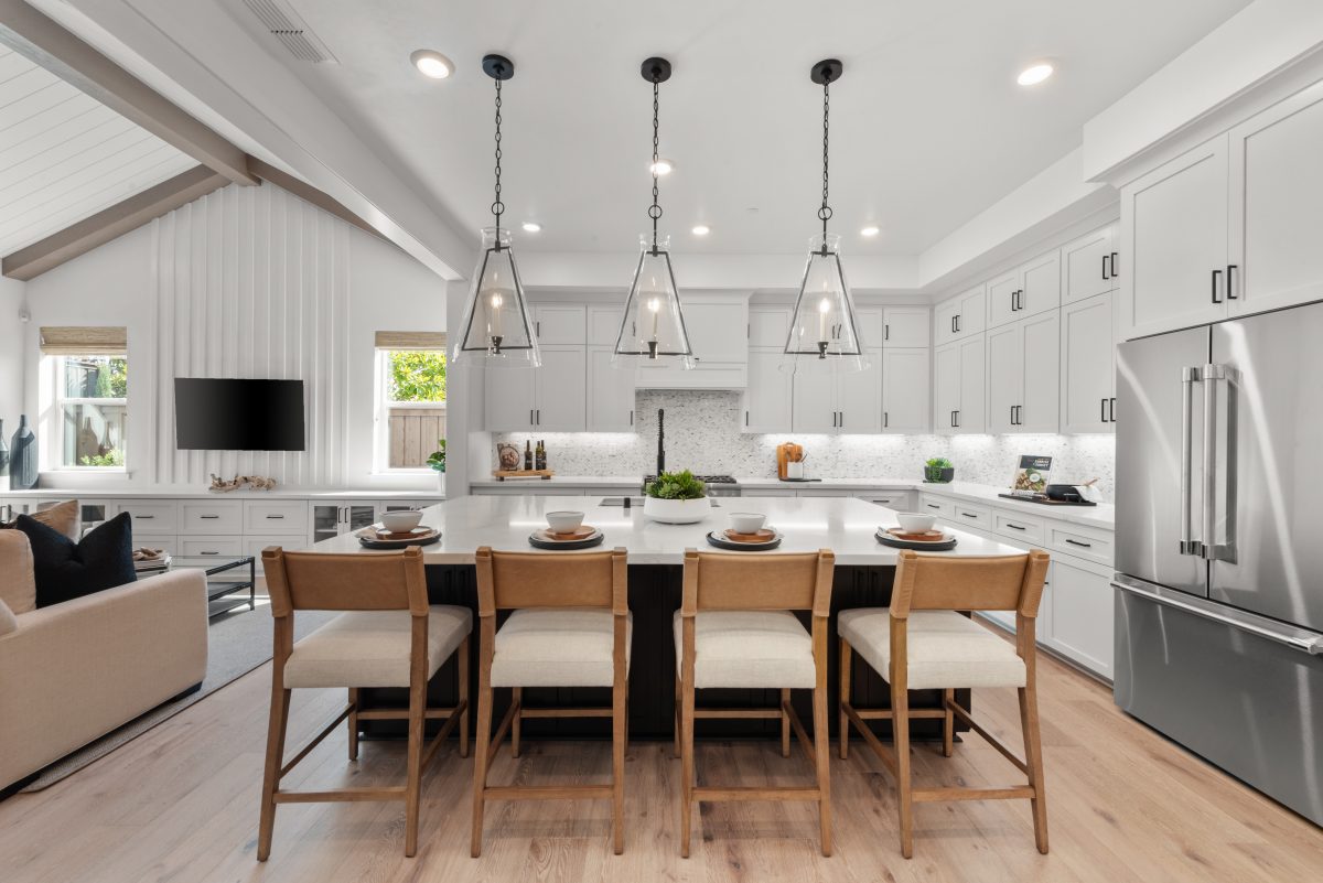 Balancing Aesthetics and Functionality in Kitchen Design