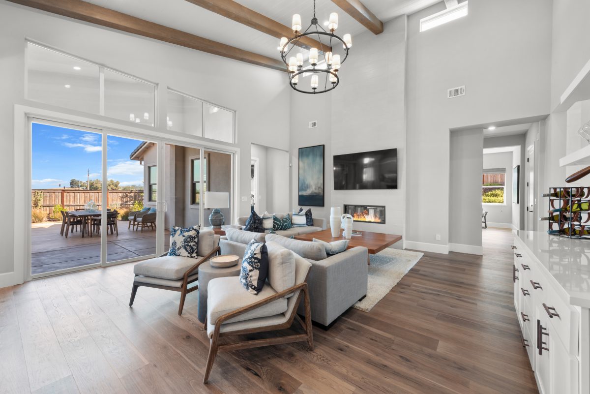Navigating the Luxury Home Mortgage: Essential Tips for Financing Your Estate Home