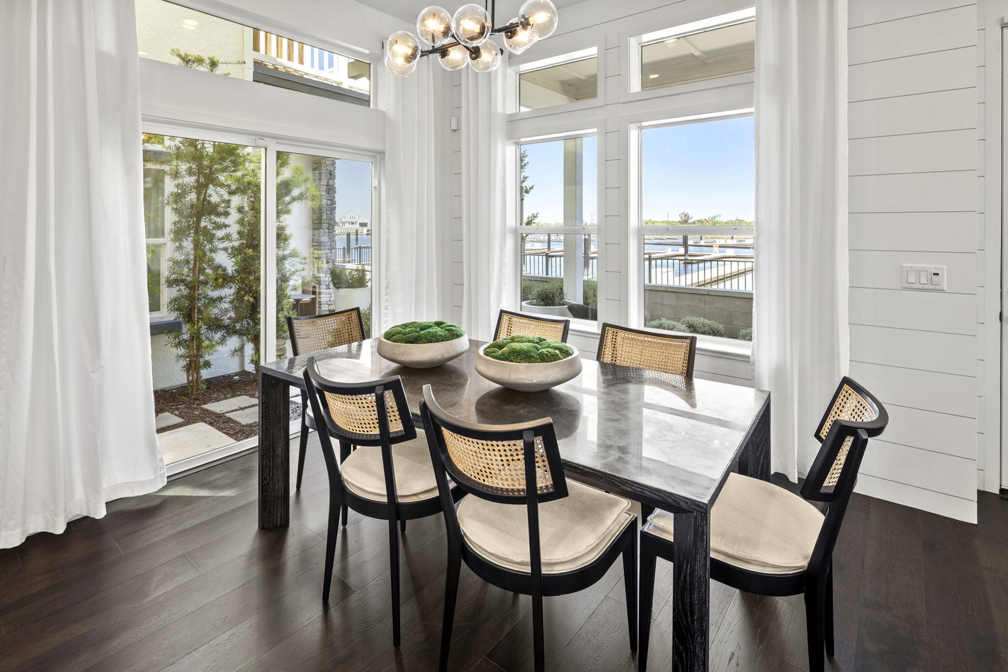 quick move in homes